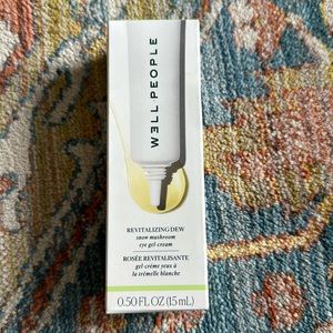 W3ll People Revitalizing Dew Snow Mushroom eye gel-cream